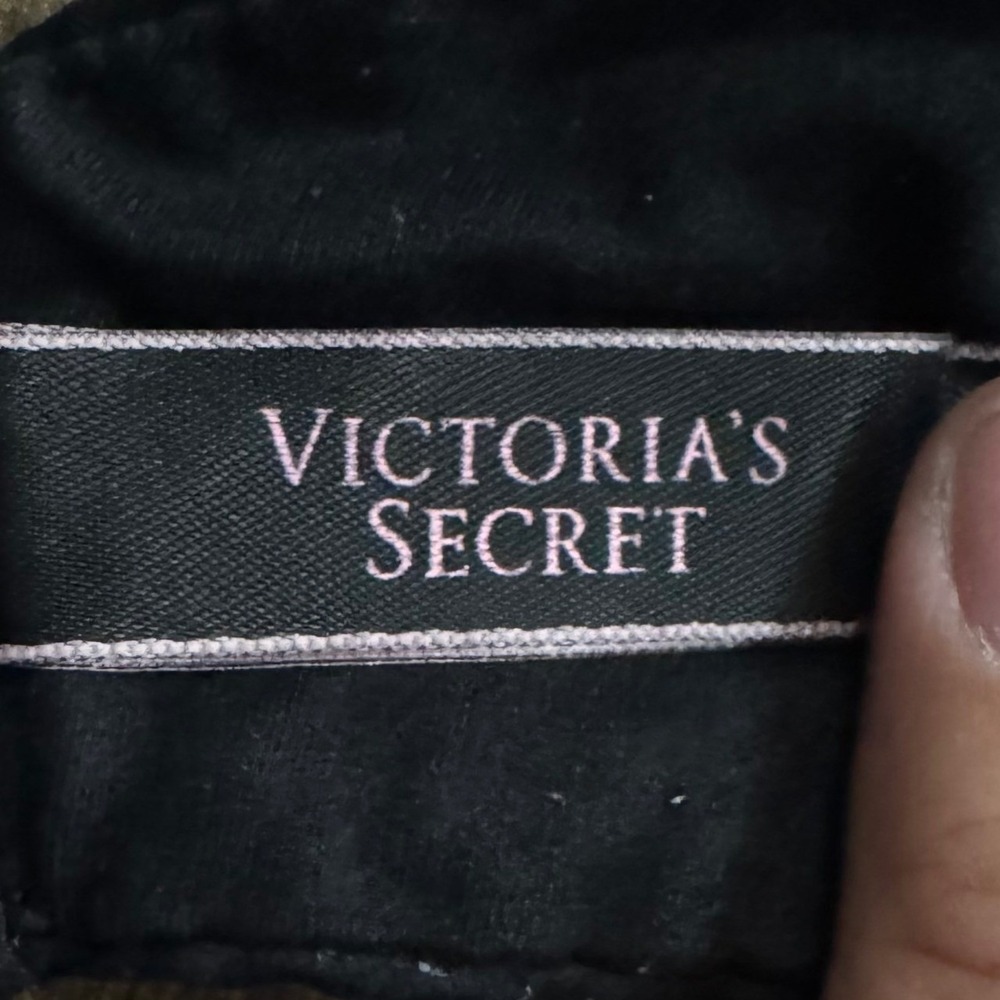 Victoria's Secret Body By Victoria Perfect Shape Bra Black 38D Underwire T-Shirt - Picture 3 of 8